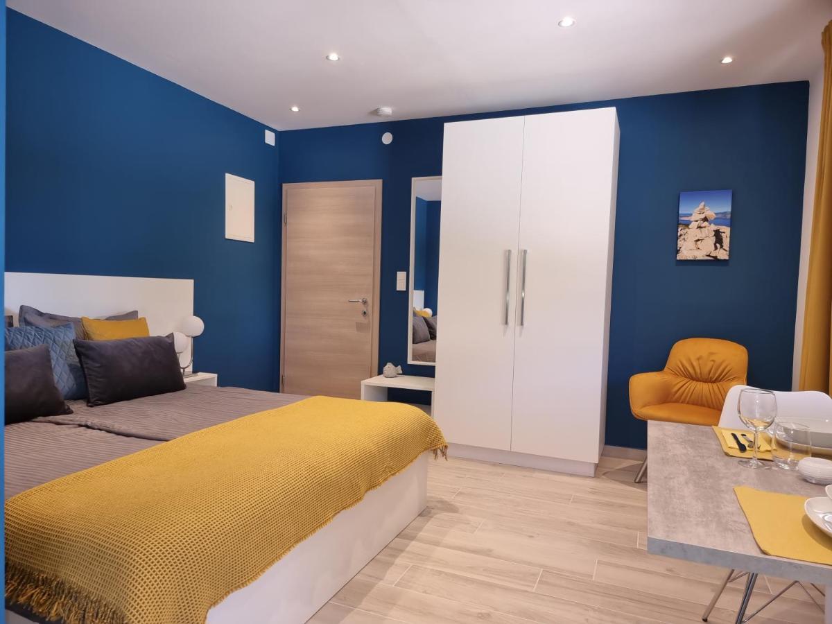 Apartments Suha Punta - Villa Babalonija Kampor Eksteriør billede