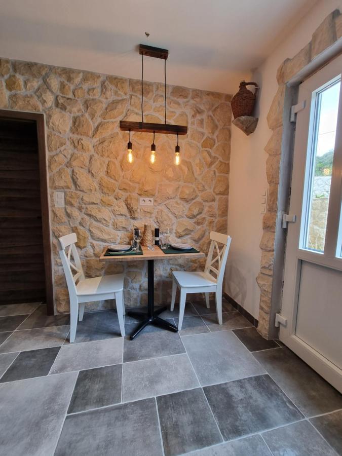 Apartments Suha Punta - Villa Babalonija Kampor Eksteriør billede