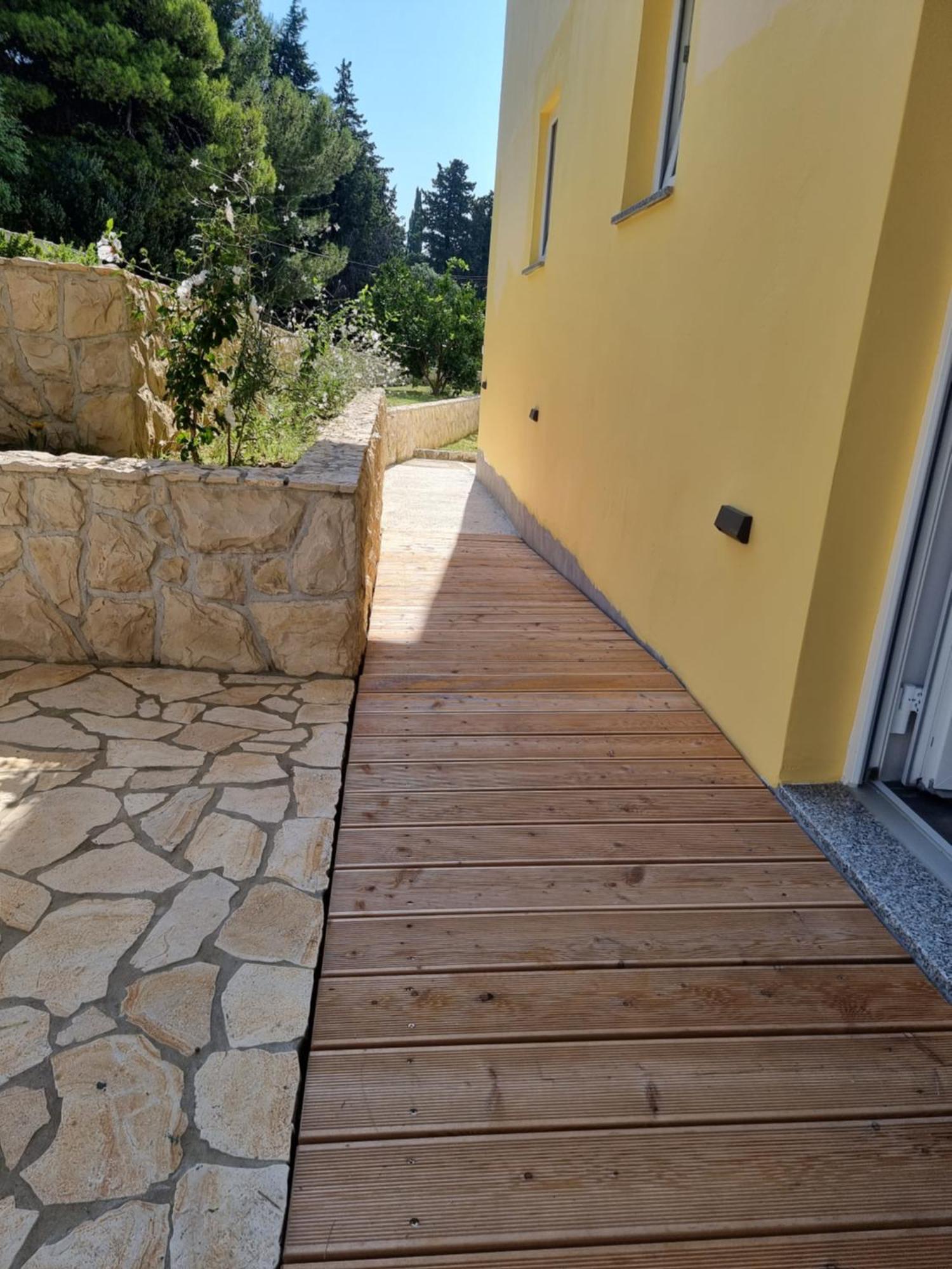 Apartments Suha Punta - Villa Babalonija Kampor Eksteriør billede
